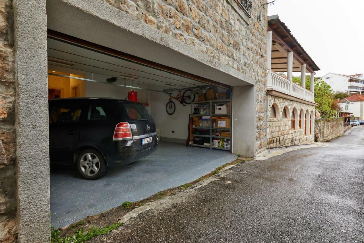 Villa Adria Kotor Luaran gambar